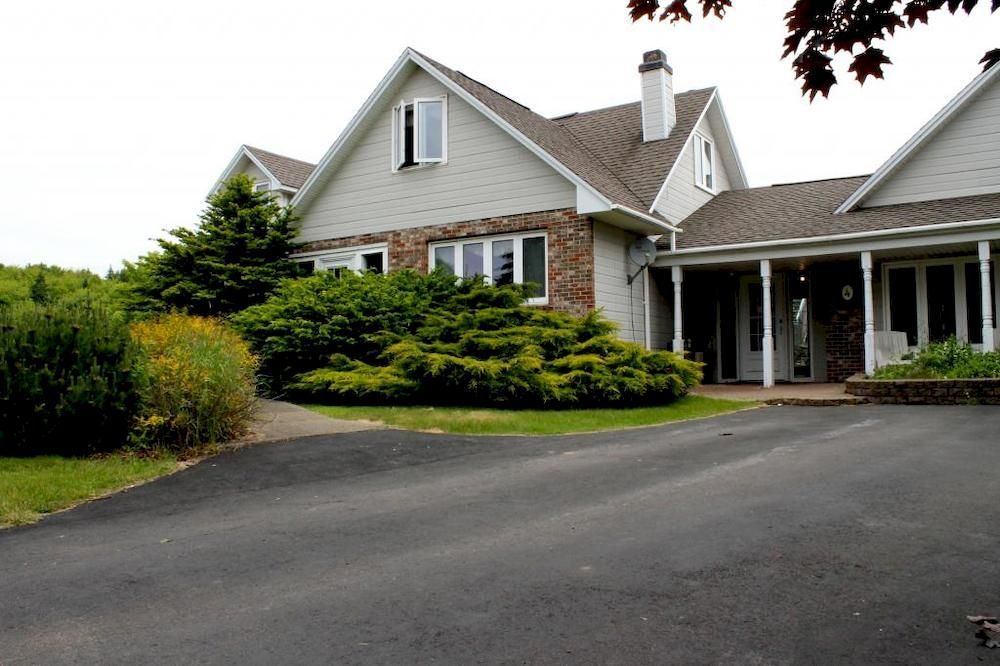 Mackenzie House B&B By Elevate Rooms Port Hawkesbury Εξωτερικό φωτογραφία