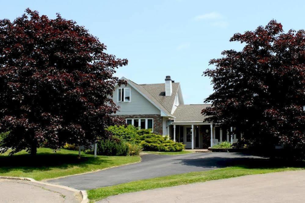 Mackenzie House B&B By Elevate Rooms Port Hawkesbury Εξωτερικό φωτογραφία