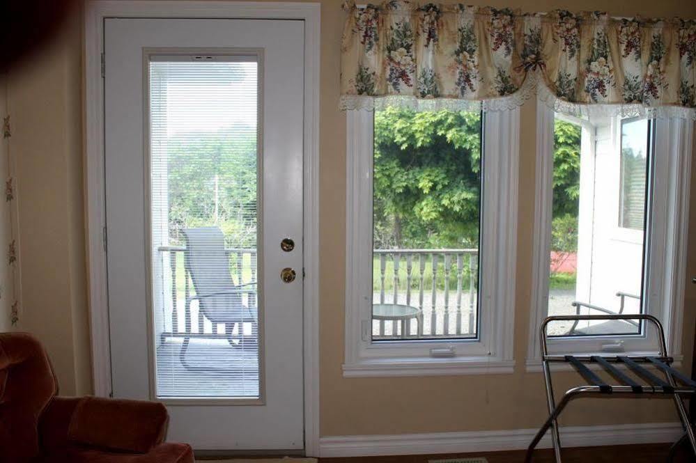 Mackenzie House B&B By Elevate Rooms Port Hawkesbury Εξωτερικό φωτογραφία