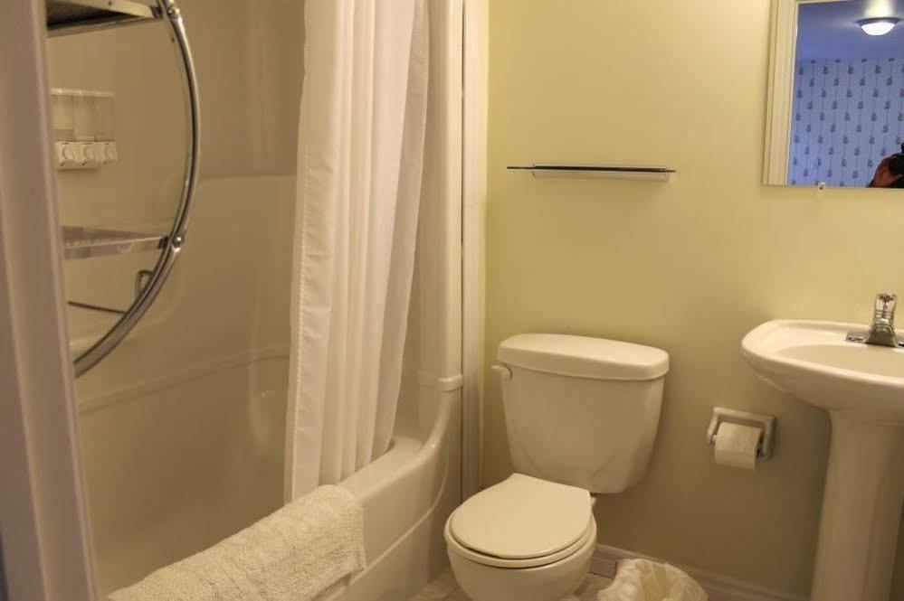 Mackenzie House B&B By Elevate Rooms Port Hawkesbury Εξωτερικό φωτογραφία