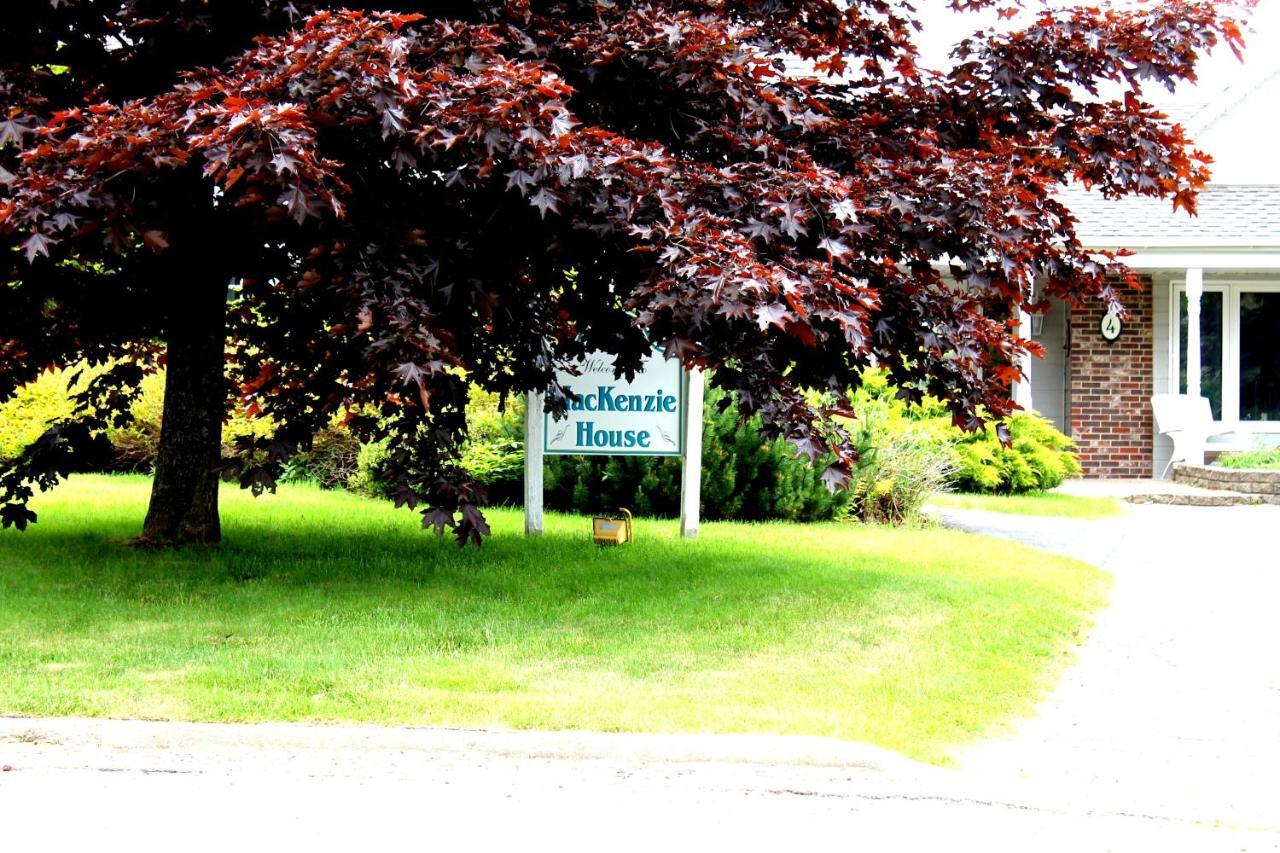 Mackenzie House B&B By Elevate Rooms Port Hawkesbury Εξωτερικό φωτογραφία