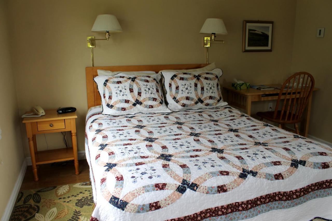 Mackenzie House B&B By Elevate Rooms Port Hawkesbury Εξωτερικό φωτογραφία